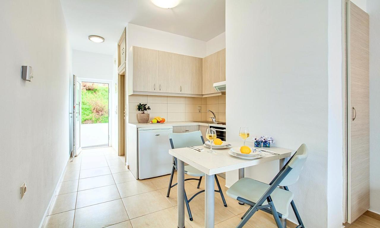 Fodele Beachfront Apts, Βy Idealstay Experience Exterior foto